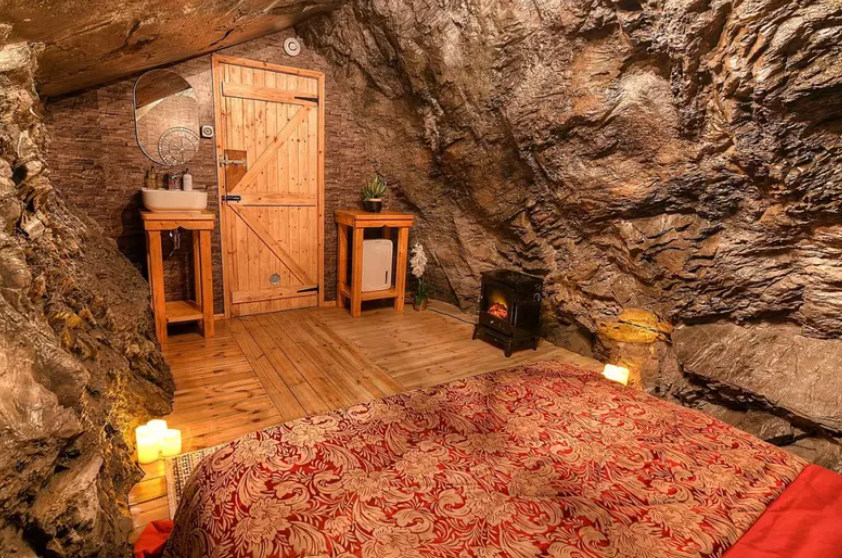 „Odihnă profundă” în hotelul din adâncurile pământului. Cu ce sacrificii te poți caza în cea mai liniștită cameră din lume