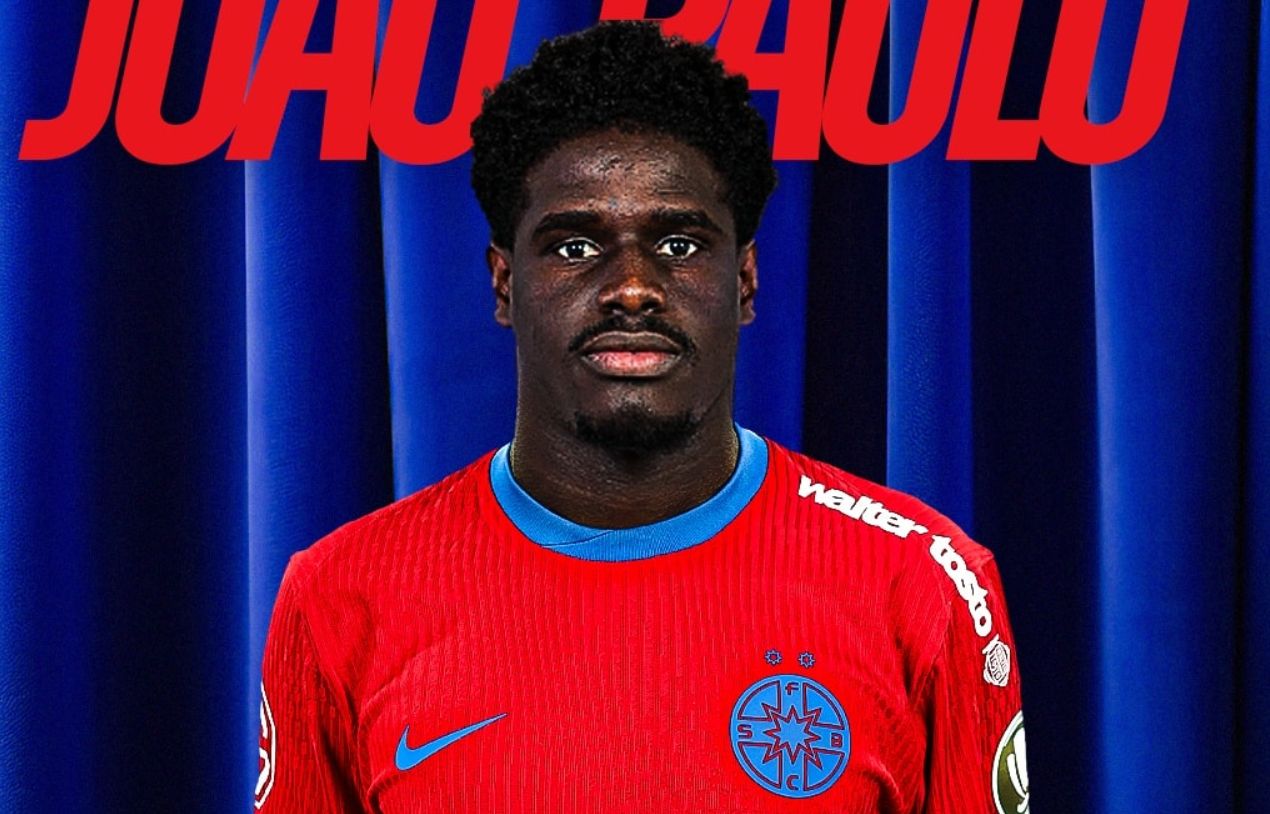 Transfer oficial la FCSB. Durata contractului și ce salariu va avea noul mijlocaș al roș-albaștrilor