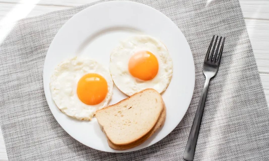 Vrei un ou prăjit perfect? Trucul e la îndemâna oricui