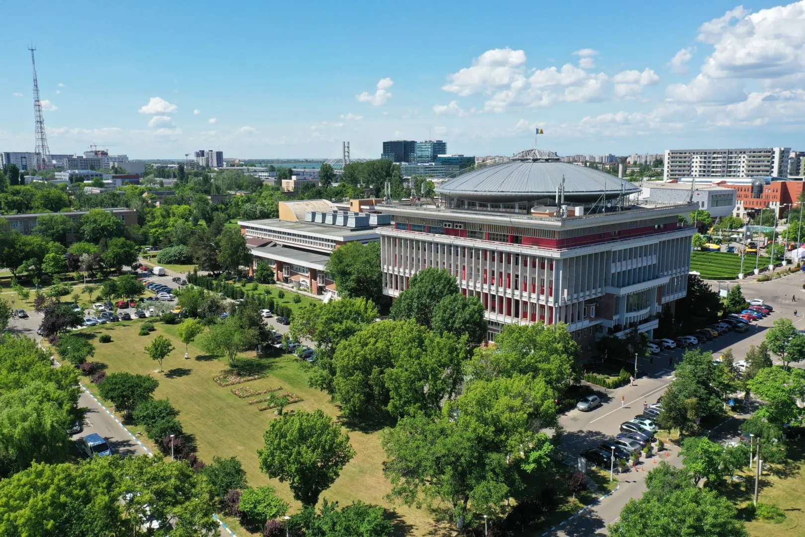 Politehnica Bucureşti va avea un nou cămin studenţesc