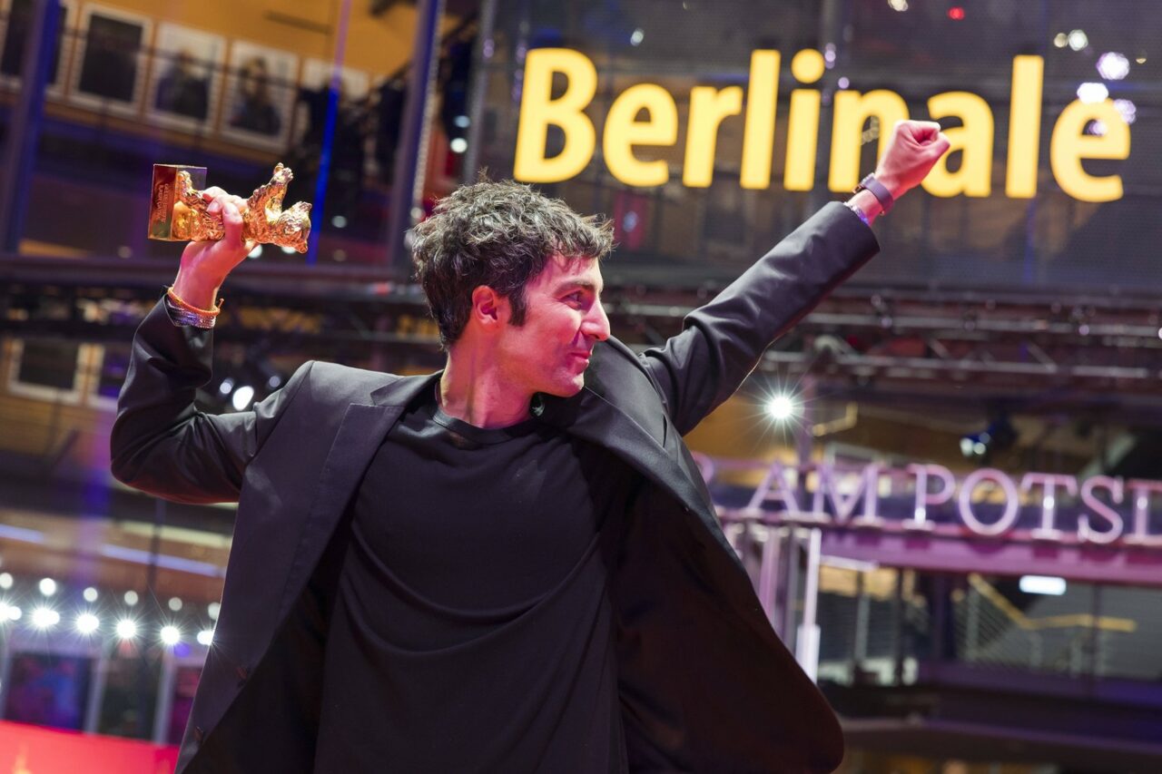 Thrillerul dramatic „Scrisorile galbene” a câștigat Ursul de Aur la Festivalul de Film de la Berlin: „Acest film va fi înțeles în întreaga lume”