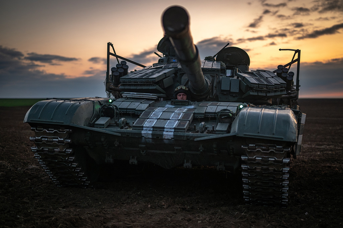 Contraofensiva ucraineană, impulsionată de oprirea Starlink pentru ruși. Soldații Kievului au recucerit zeci de km pătrați de teritoriu