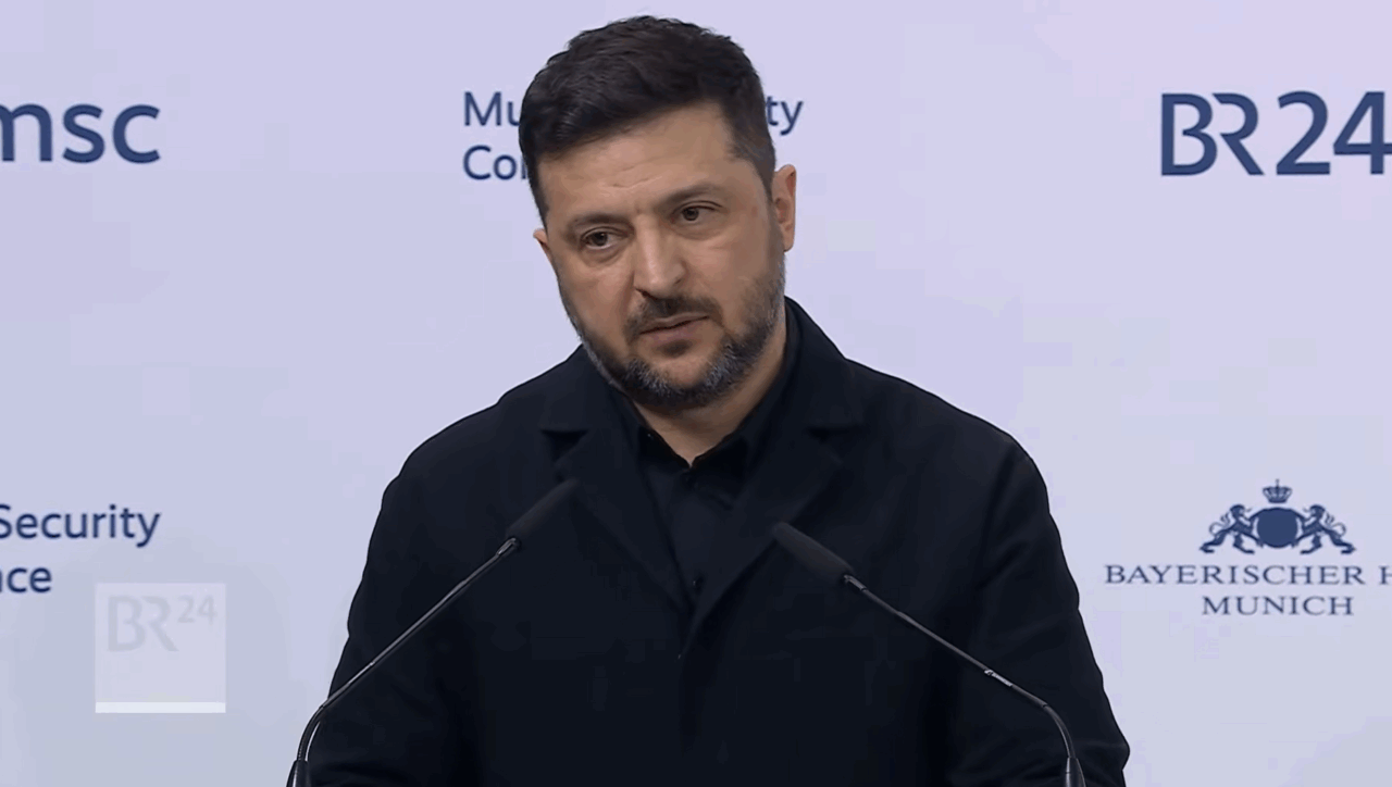 De la München, Volodimir Zelenski critică fosta administrație Biden și pe Viktor Orbán: „Viktor e preocupat să-și mărească burta, nu armata”