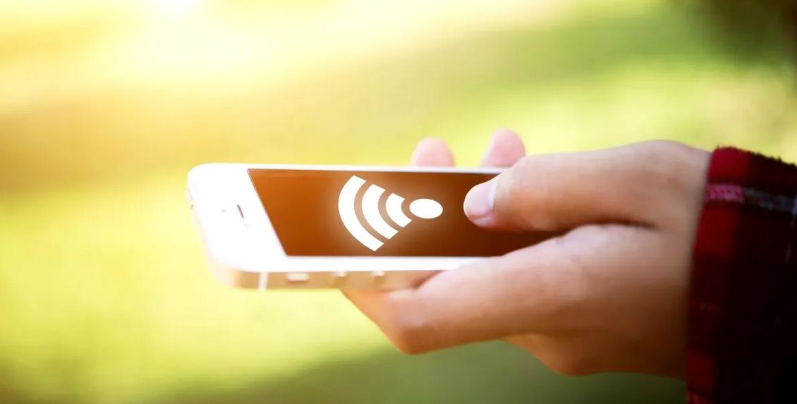 Ce nu trebuie să ții lângă routerul Wi-Fi pentru a nu încetini conexiunea