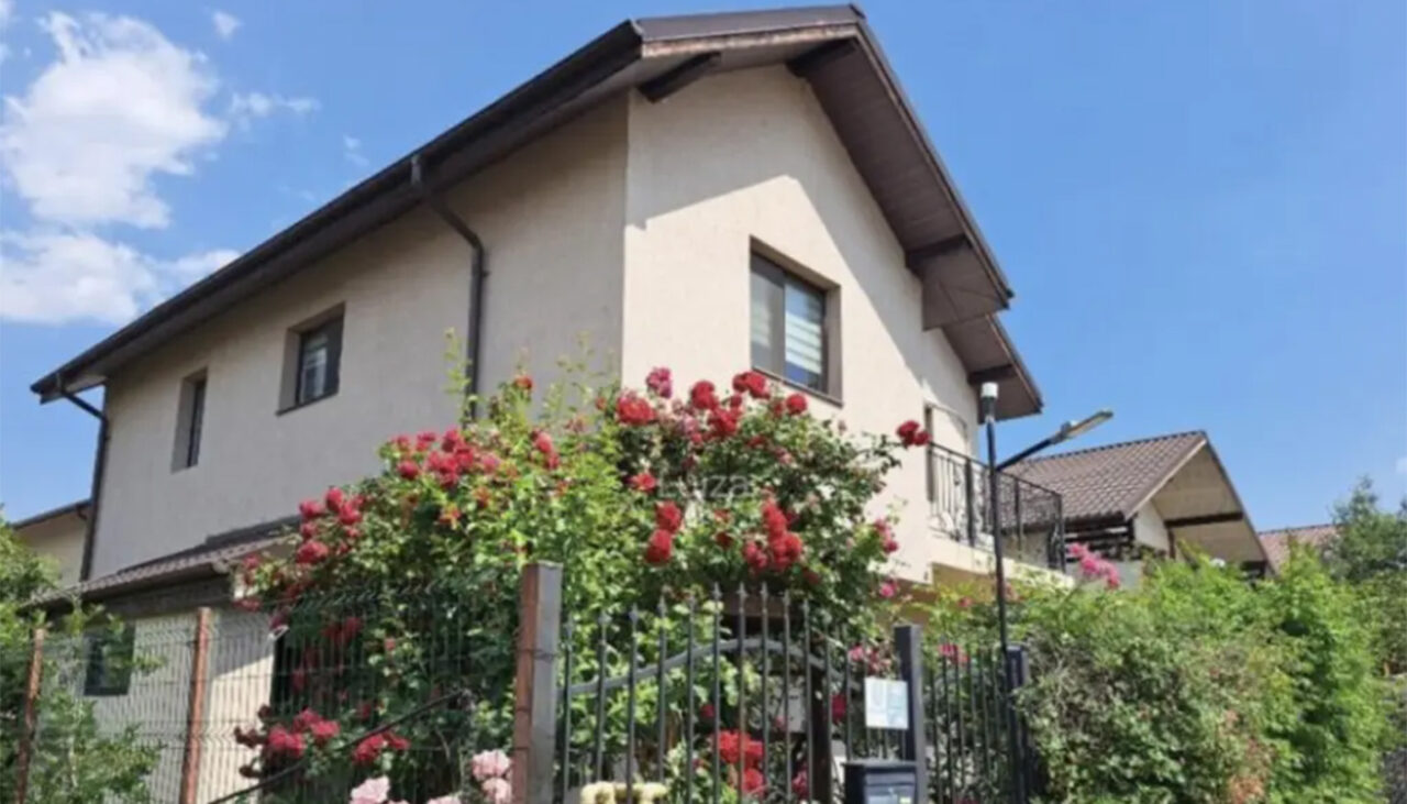 Orașul cu cele mai ieftine case din România: 6.000€ pentru o vilă + teren de 464 mp