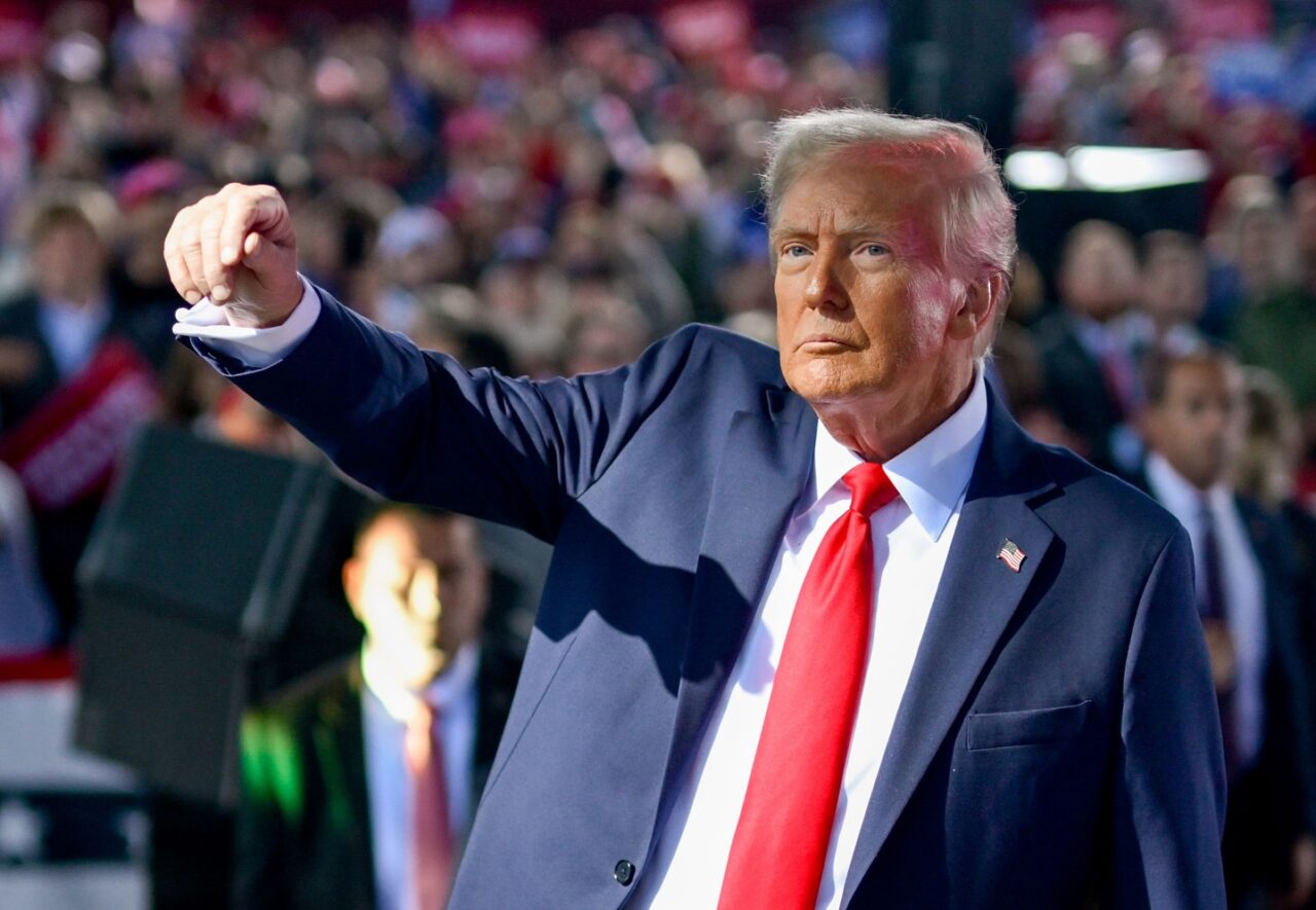 Trump spune că războiul cu Iranul „merge minunat“ și se va încheia „în curând”, deoarece „nu mai avem ce sa atacam”. „Oricând voi dori să se termine, se va termina”