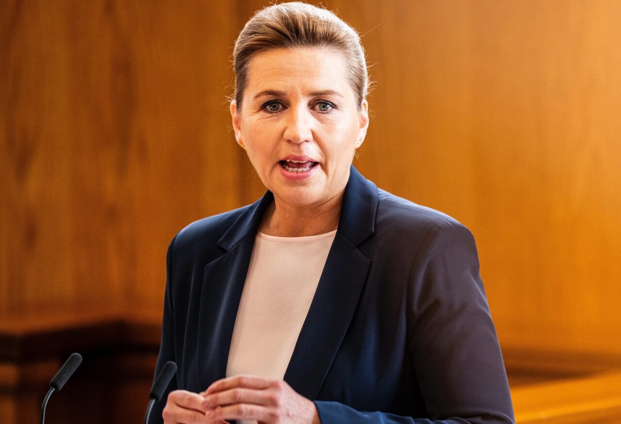 S-au deschis secțiile de votare în Danemarca. Premierul care i-a ținut piept lui Trump speră să-și asigure un nou mandat. Cine i-ar putea lua locul