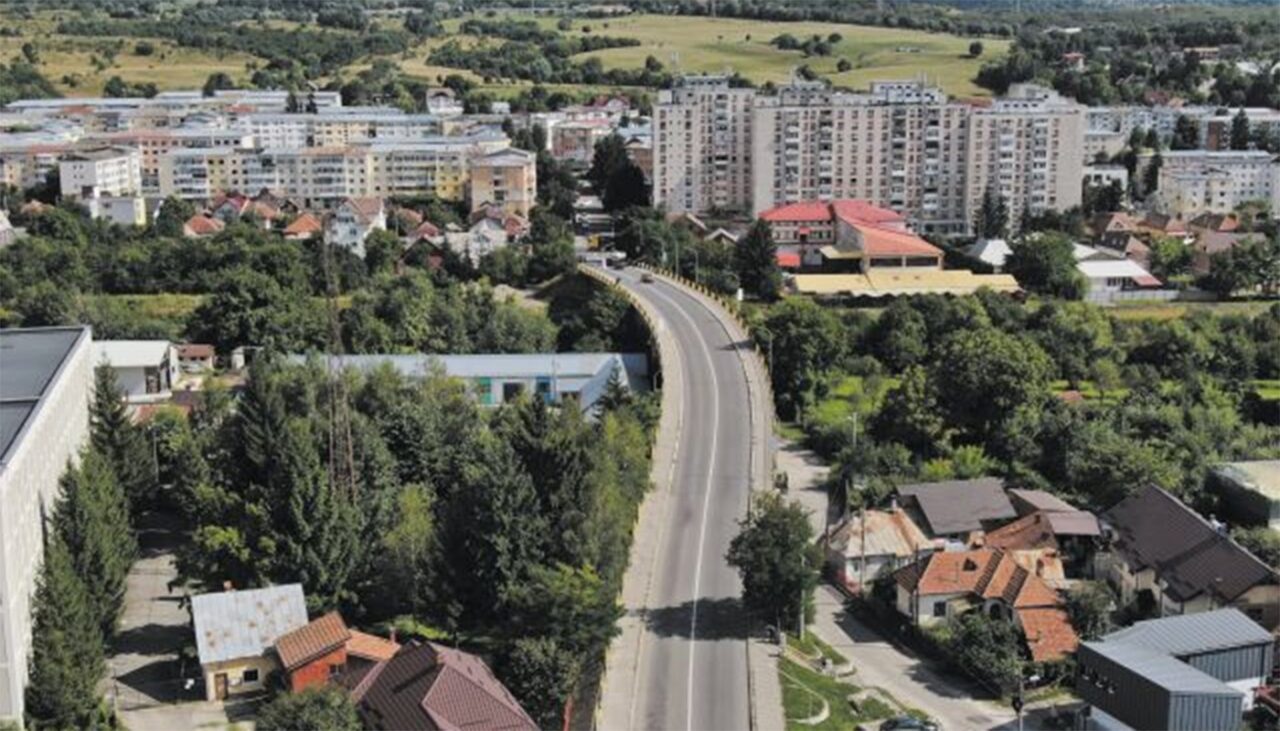 Orașul din România în care o garsonieră se vinde cu 7.000€ acum, în luna martie 2026