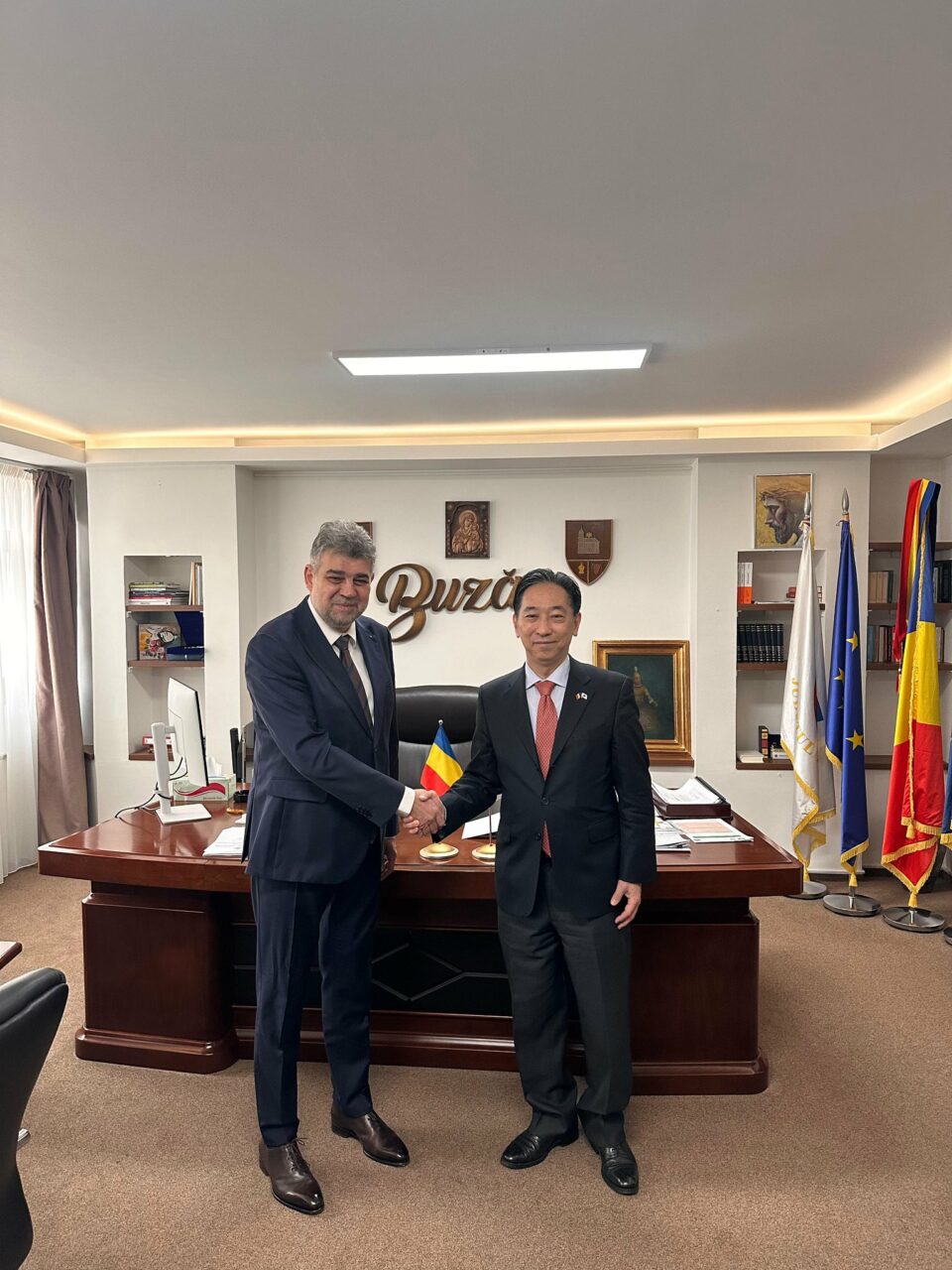 Ciolacu s-a întâlnit la Buzău cu ambasadorul Japoniei. „Am discutat despre interesul tot mai ridicat al oamenilor de afaceri japonezi pentru România”