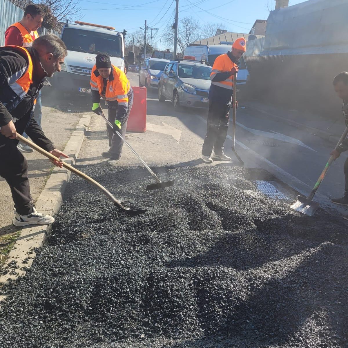 (P) Infrastructură 5: Reparații locale ale carosabilului pe mai multe străzi din Sectorul 5