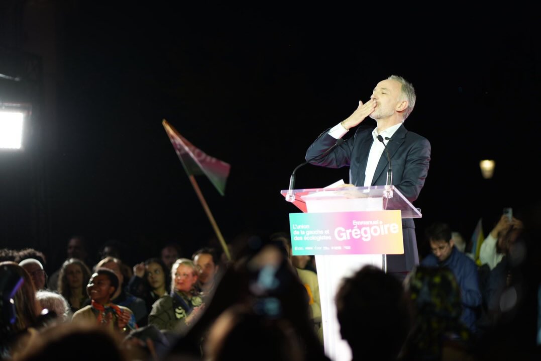 Ce a ales să facă Emmanuel Grégoire, imediat după ce a fost ales primar al Parisului. Noul edil a fost aclamat de susținători prin toată capitala franceză