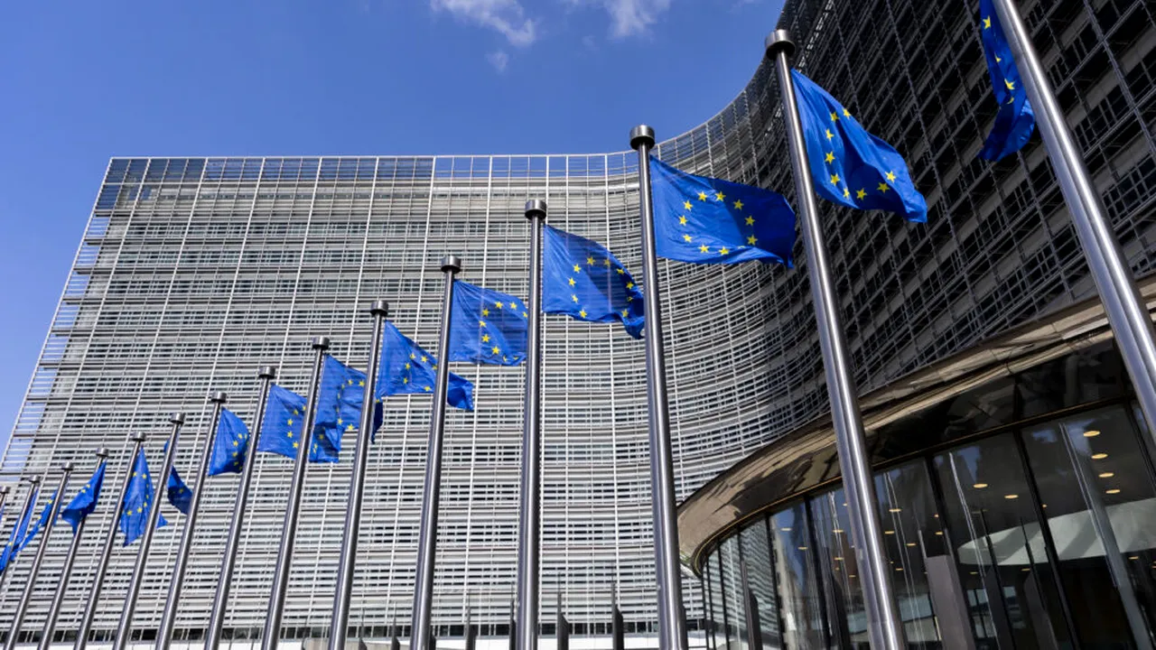 Ce oraș din Europa va câștiga cursa pentru găzduirea noii agenții vamele a UE. Aflat pe lista celor 9 orașe candidate, București a ieșit din cursă