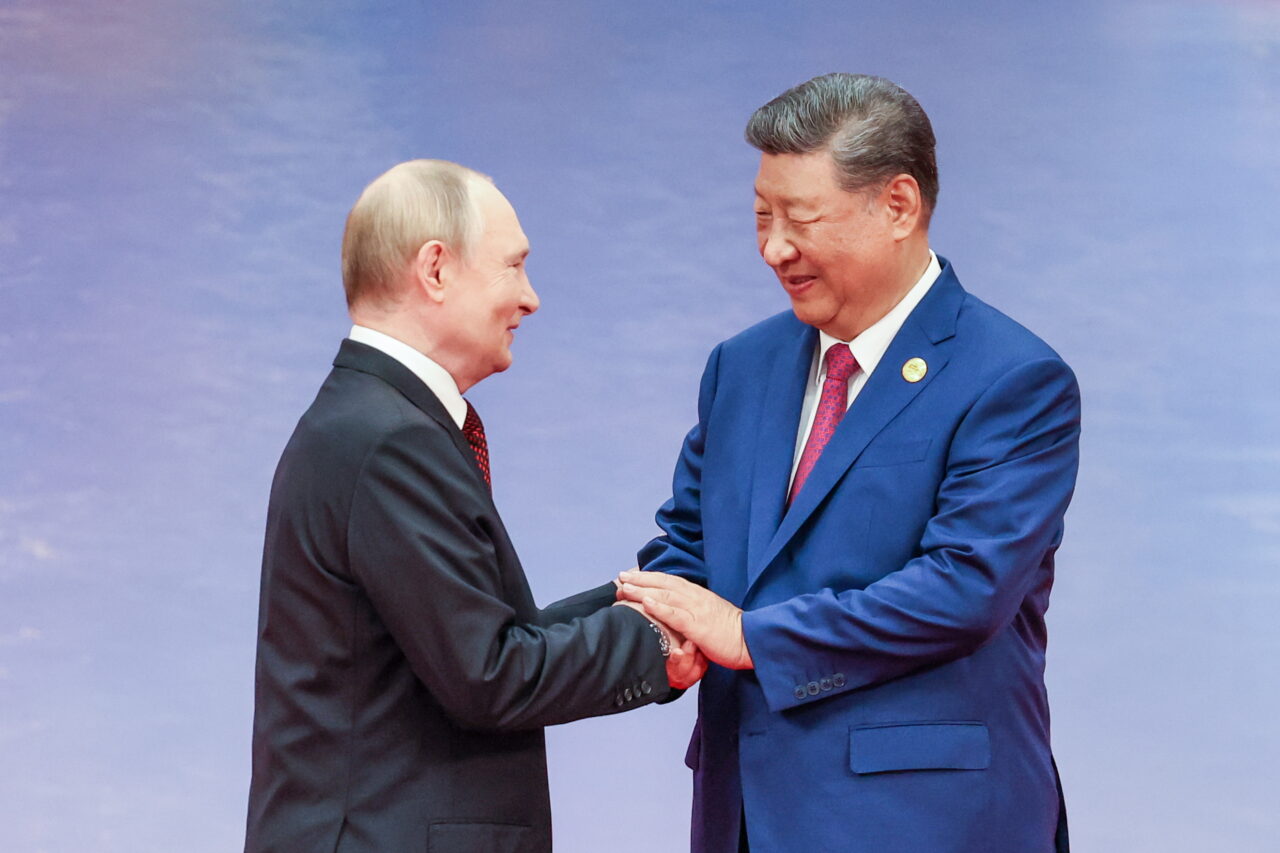 Acordul uriaș între China și Rusia pentru care Vladimir Putin s-a deplasat personal la Beijing. Ce contract vor semna cele două superputeri nucleare