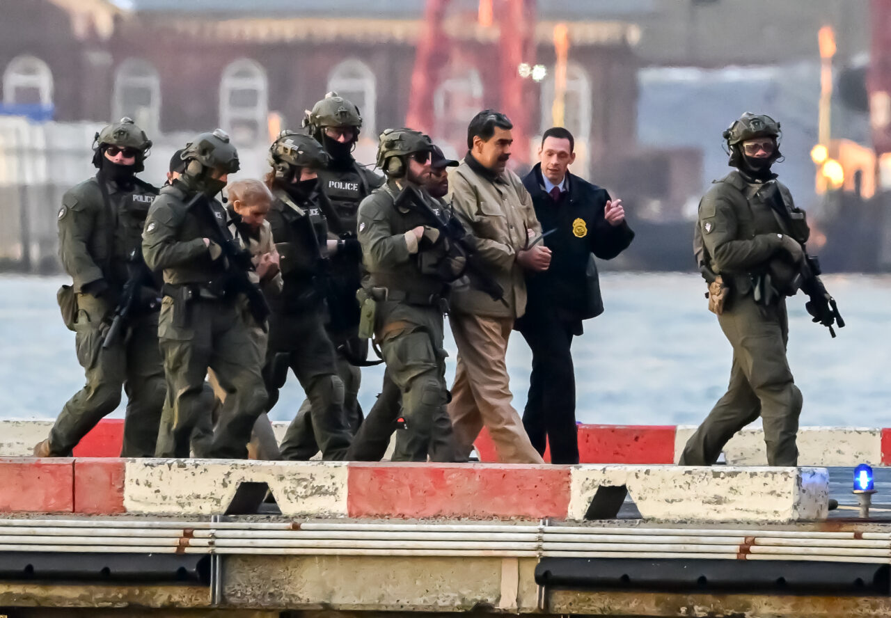 Nicolas Maduro se plânge că nu își poate plăti avocații în procesul din SUA din cauza sancțiunilor americane impuse Venezuelei