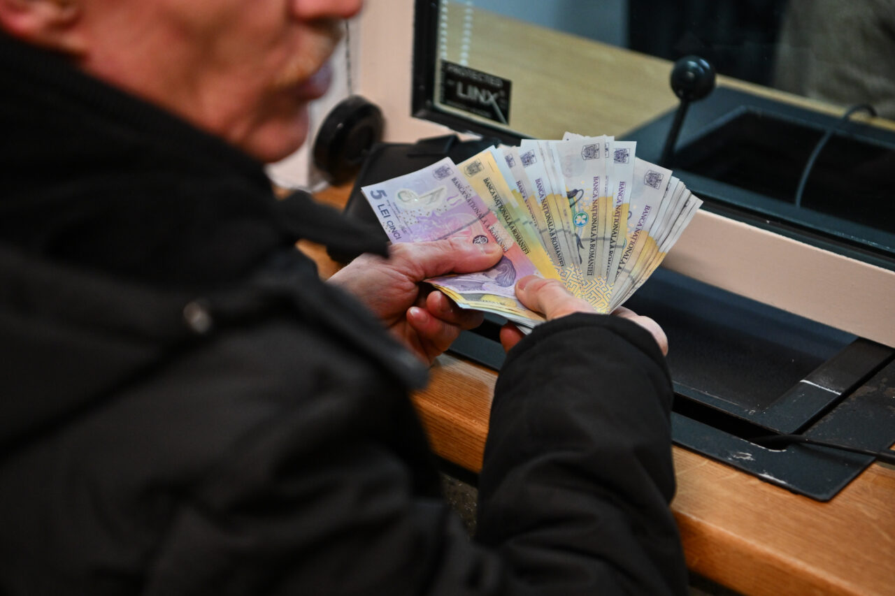 Declarația 101. Tot ce trebuie să știe românii despre completarea Declarației 101