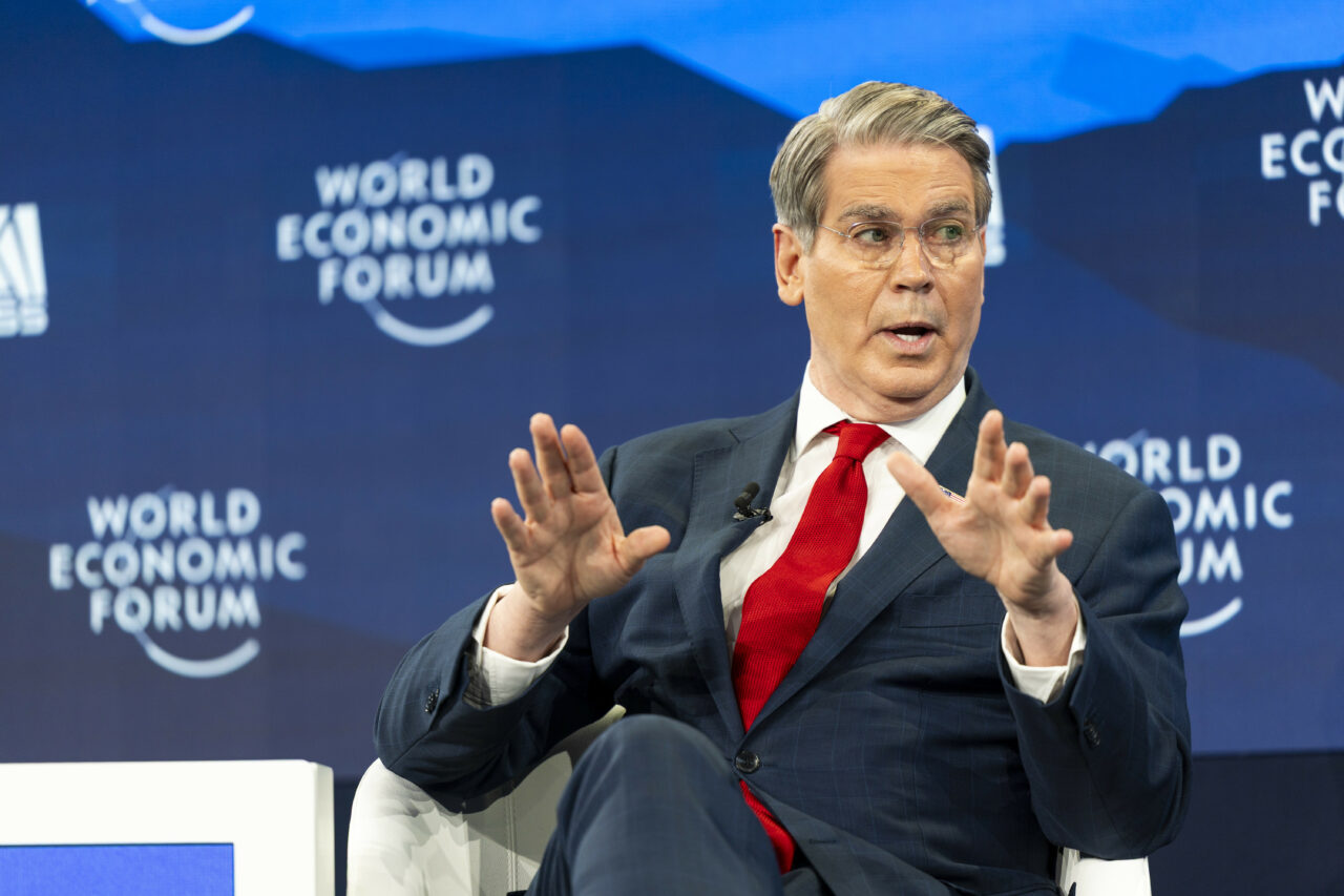 Criză diplomatică SUA-Spania. Scott Bessent a acuzat autoritățile spaniole că, prin acțiunile lor, „pun în pericol viețile americanilor”