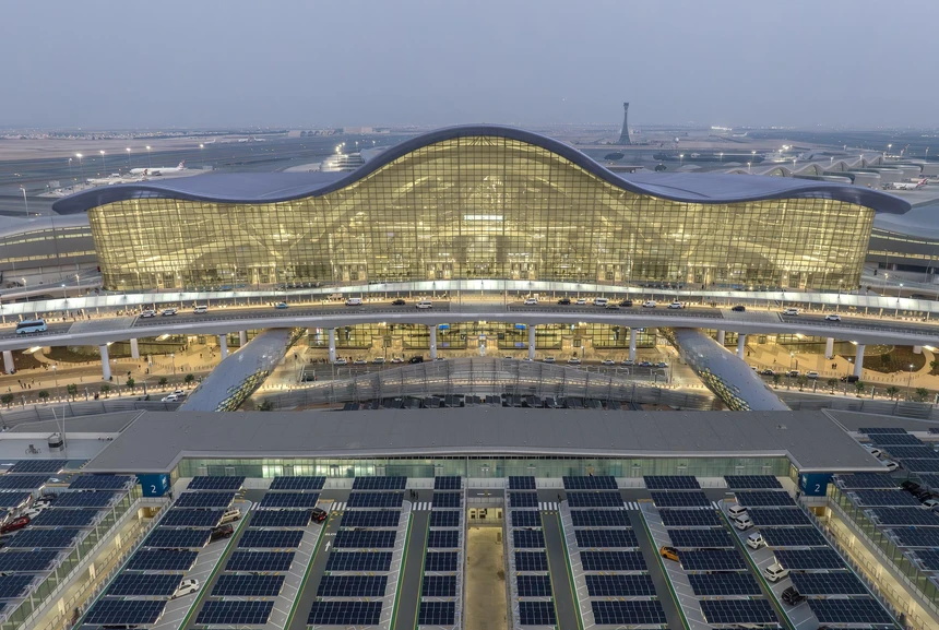 Opt avioane de pasageri au decolat astăzi din Abu Dhabi. Care sunt destinațiile