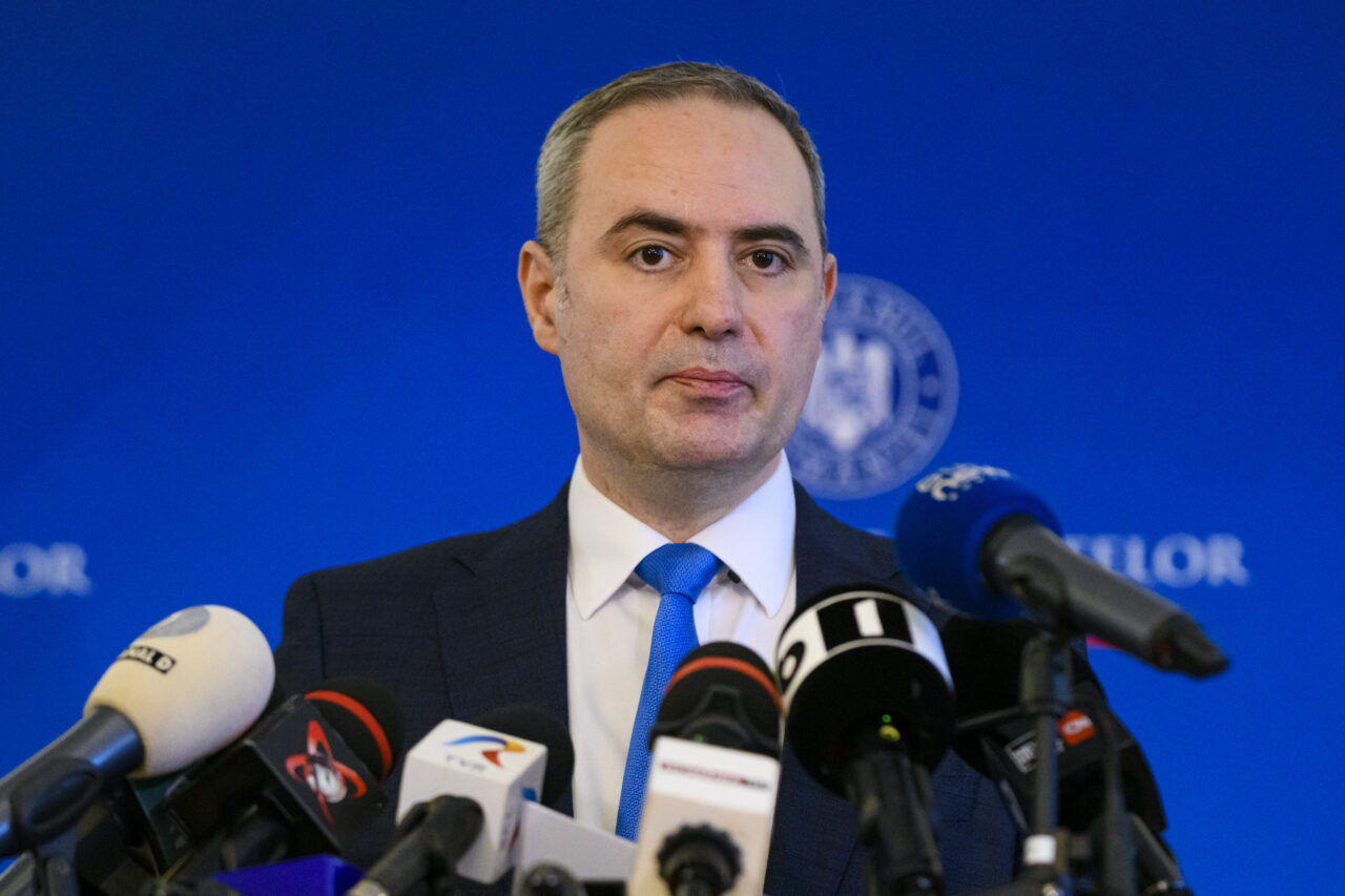 Alexandru Nazare, Ministrul Finanțelor, a fost implicat într-un accident rutier în București