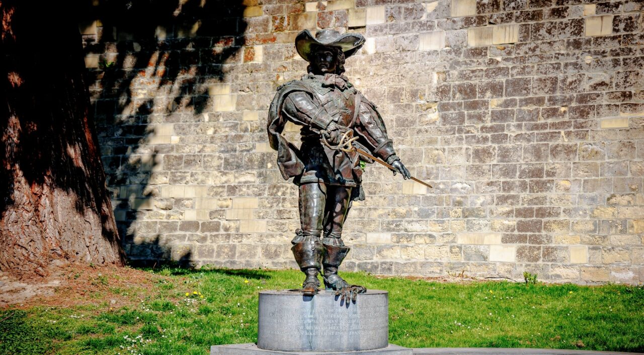 Oamenii de știință afirmă că au descoperit rămășițele celebrului muschetar D’Artagnan, mort acum aproximativ 350 de ani