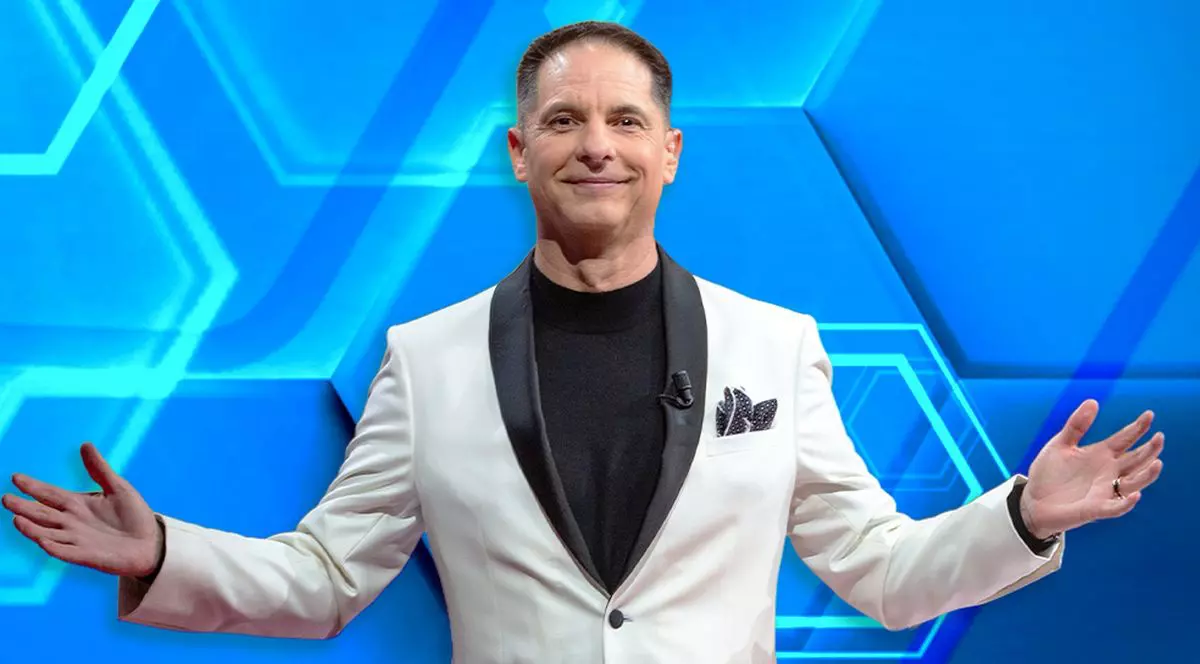 Dan Negru va prezenta cel mai mare festival de pe litoral în această vară