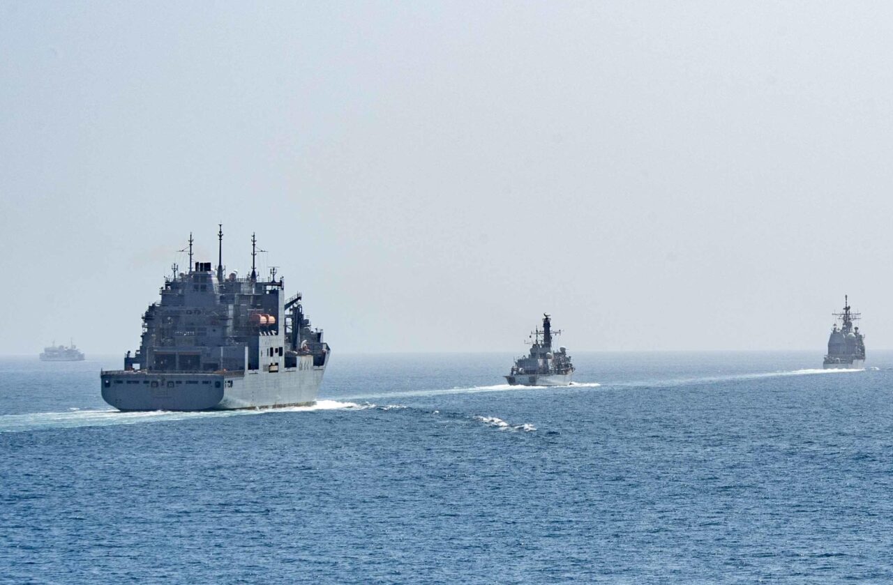 Iranul vrea să impună taxe de tranzit pentru traversarea Strâmtorii Ormuz