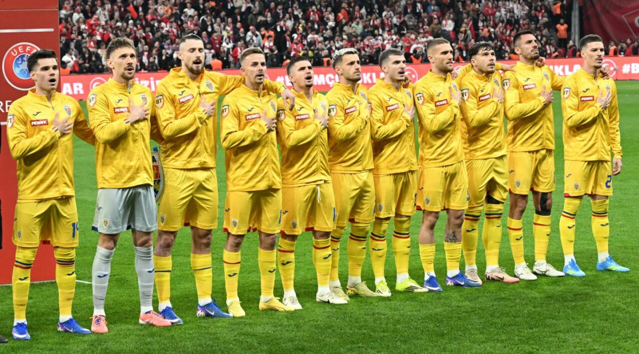 Cine poate redresa ECHIPA națională! „Doar el poate salva ce ar mai fi de salvat”