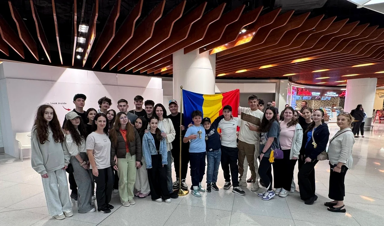 Părinții copiilor repatriați din Dubai, mesaj de mulțumire pentru Consulatul României: „Imaginea războiului te ajută să înțelegi cât valorează pacea”