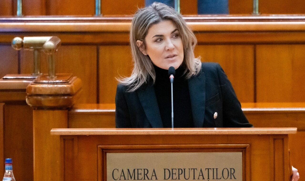 Gianina Șerban (deputat AUR): „Cerem demisia ministrului de Externe Oana Țoiu! Cetățenii români nu pot fi tratați cu dispreț”