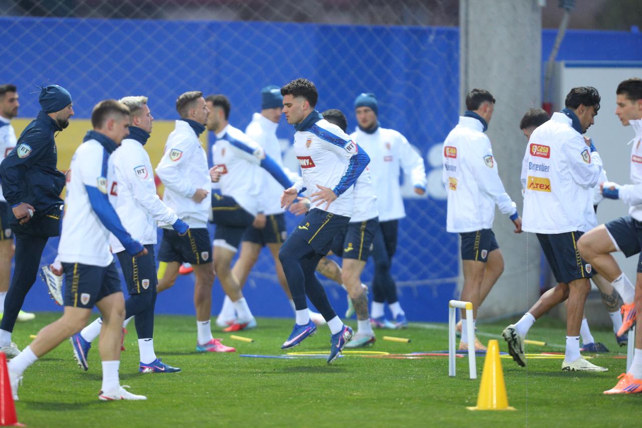 Mircea Lucescu a strâns tricolorii la Mogoșoaia înainte de Turcia – România! Virgil Ghiță: „Ne jucăm șansa”