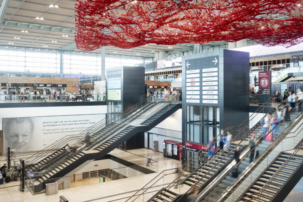 Grevă pe aeroportul Berlin Brandenburg. Toate zborurile suspendate pe 18 martie 