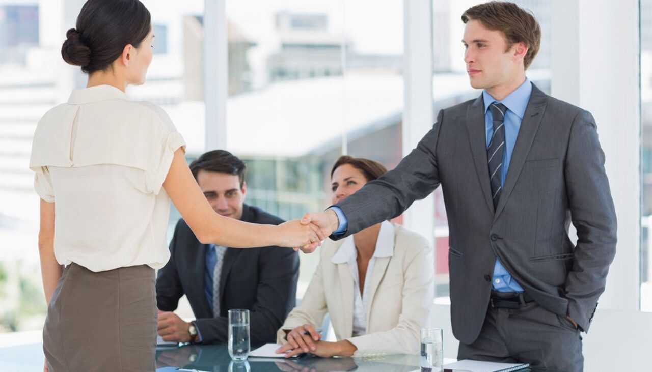 Meseria pentru care se cer doar 4 clase absolvite, dar care e plătită cu 7.000 lei pe lună