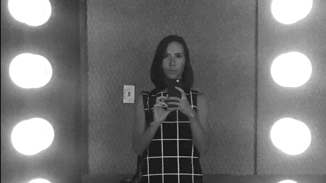 Cine este Natalie Musteață, câștigătoarea premiului Oscar cu scurtmetrajul Two People Exchanging Saliva. „Familia mea avea rădăcini teatrul românesc”