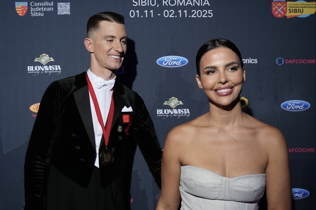 Copleșită de emoții, fosta soție a lui Rareș Cojoc nu și-a mai putut stăpâni lacrimile în public