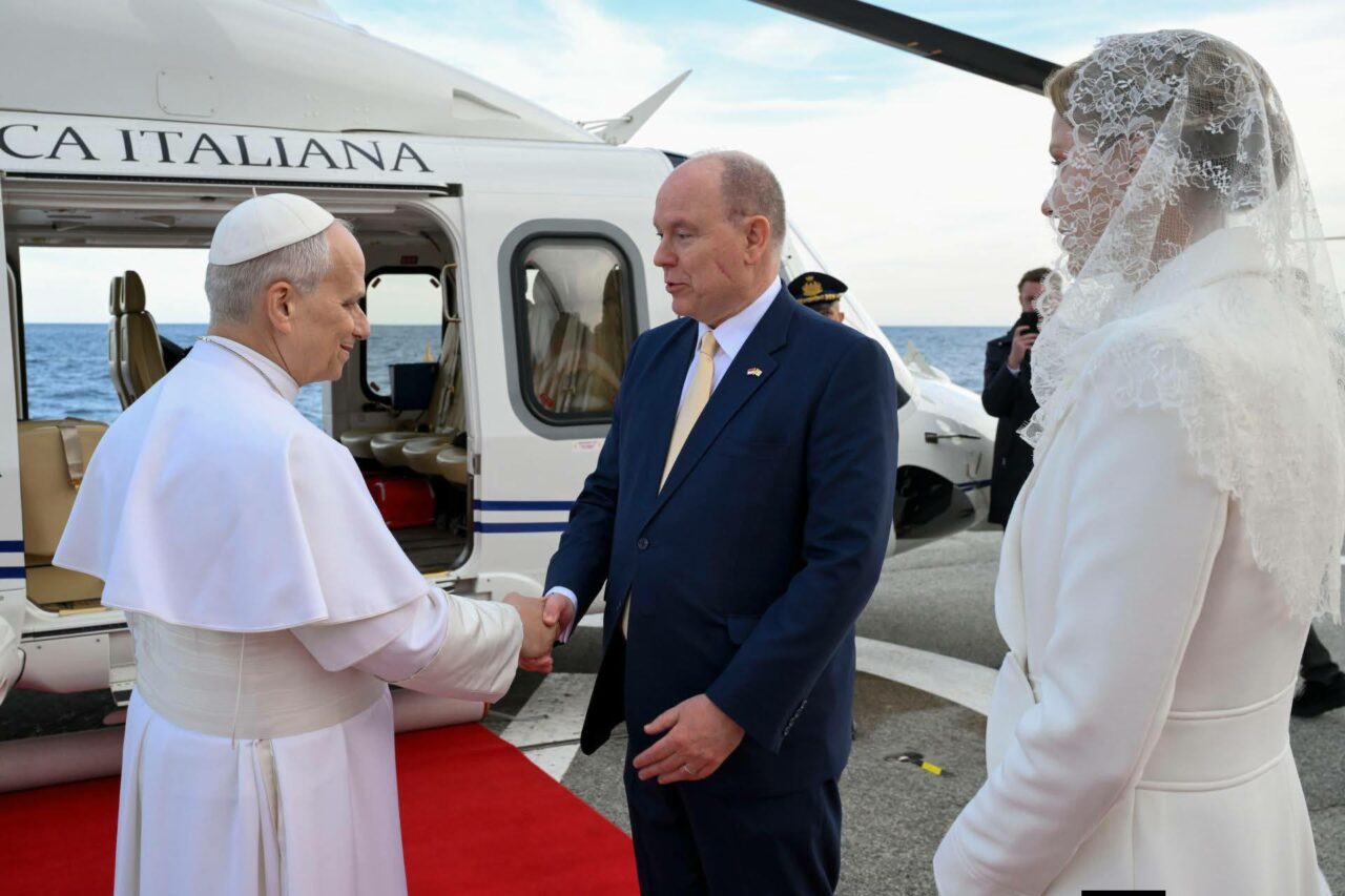 Papa Leon face apel la miliardarii din Monaco să doneze pentru săraci. Este primul suveran pontif care vizitează Coasta de Azur în 500 de ani