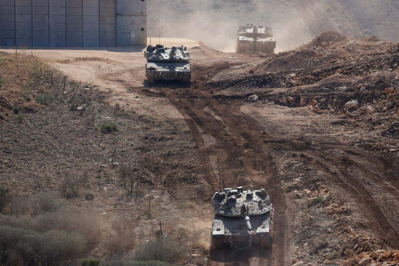 Războiul din Orientul Mijlociu escaladează. Armata israeliană avansează în sudul Libanului