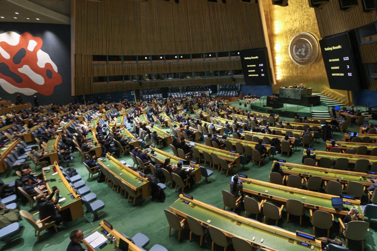 Rezoluție istorică adoptată la ONU. Sclavia africană declarată „cea mai gravă crimă împotriva umanității”. Cum a votat România