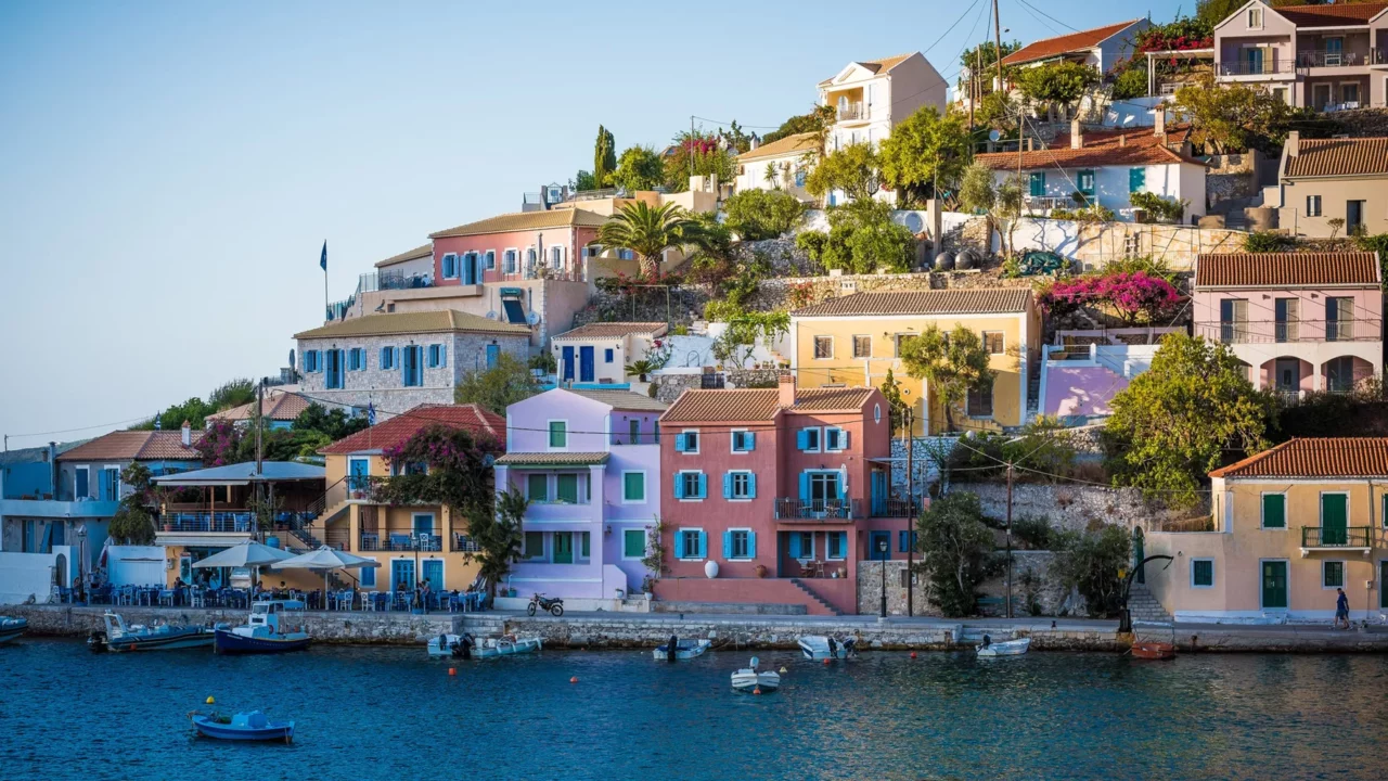 Cea mai ieftină insulă grecească, perfectă pentru o escapadă. Nu este vorba despre Corfu