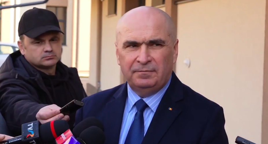 Întrebat de comentariul Olguței Vasilescu la adresa mamei sale, Bolojan răspunde: Dacă tot ați venit până aici, puneți alte întrebări