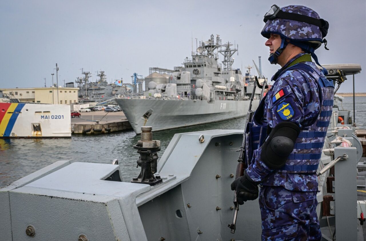 Imagini exclusive de la cel mai mare exercițiu naval din regiunea Mării Negre. Peste 2.500 de militari din 13 state participă la Sea Shield 2026