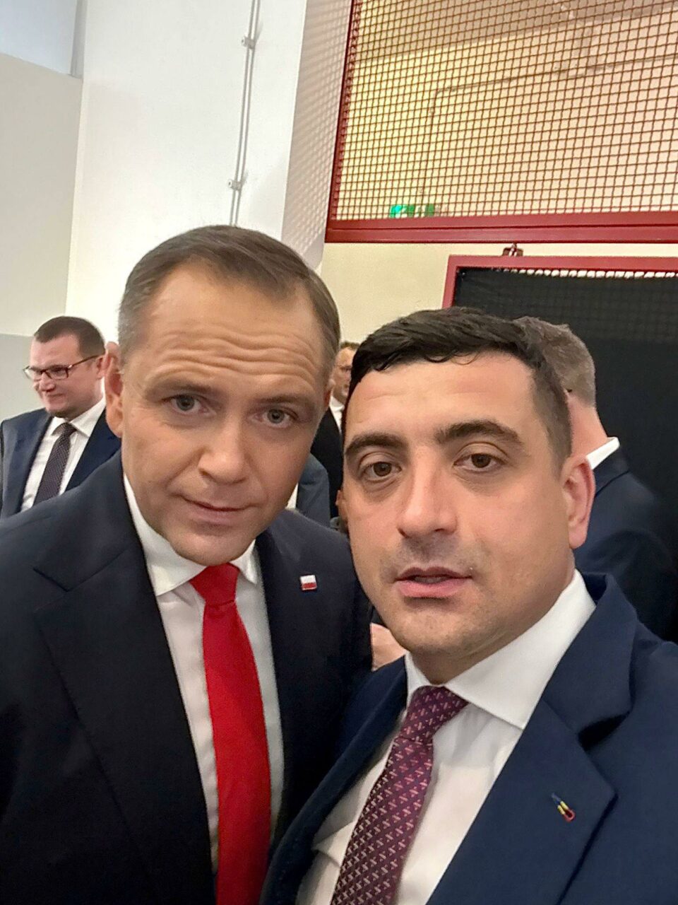 Preşedintele Poloniei, Karol Nawrocki, a luat cu el şi parlamentari AUR, în SUA, la adunarea republicanilor din toată lumea