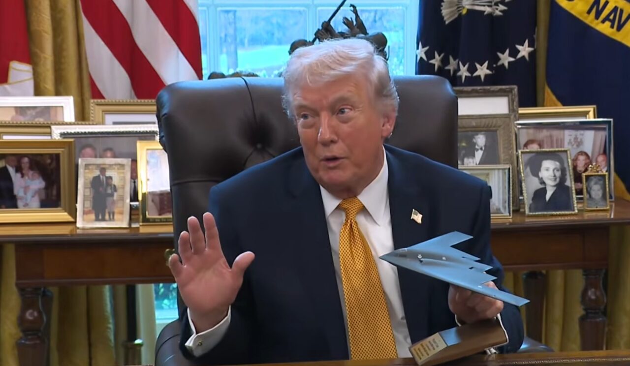 Trump îi critică pe aliați: le asigurăm securitatea cu mii de soldați și ei nu trimit nici măcar o navă. Sunt câteva țări care ne susțin