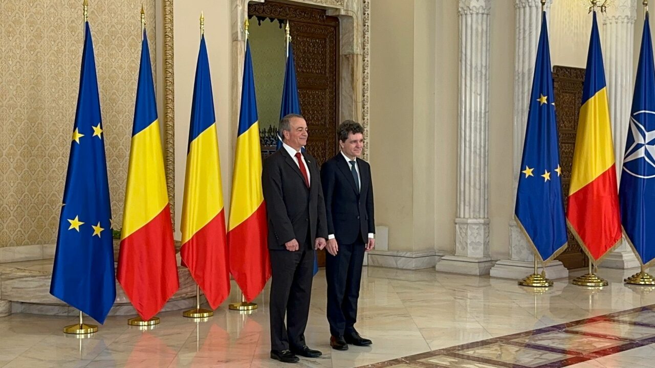 Nicușor Dan l-a primit pe noul ambasador al SUA în România la Palatul Cotroceni. Darryl Nirenberg i-a prezentat președintelui scrisoarea de acreditare