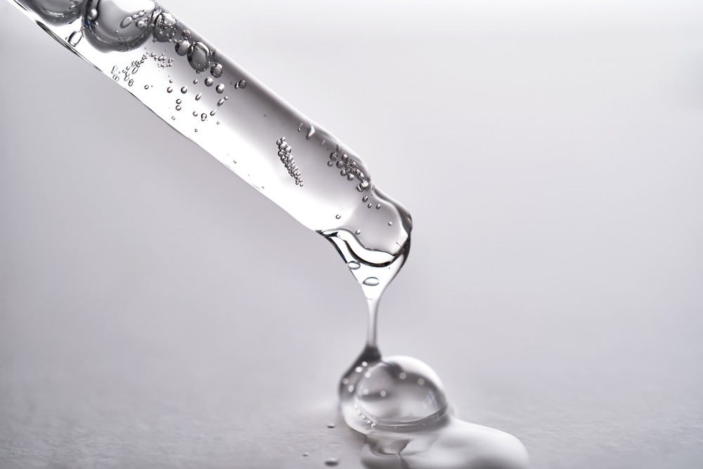 (P) De ce este importantă crema cu acid hialuronic în rutina ta de îngrijire