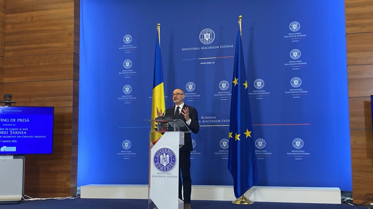 Purtătorul de cuvânt al MAE neagă că ar fi întrerupt ieri conferința la întrebările jurnaliștilor