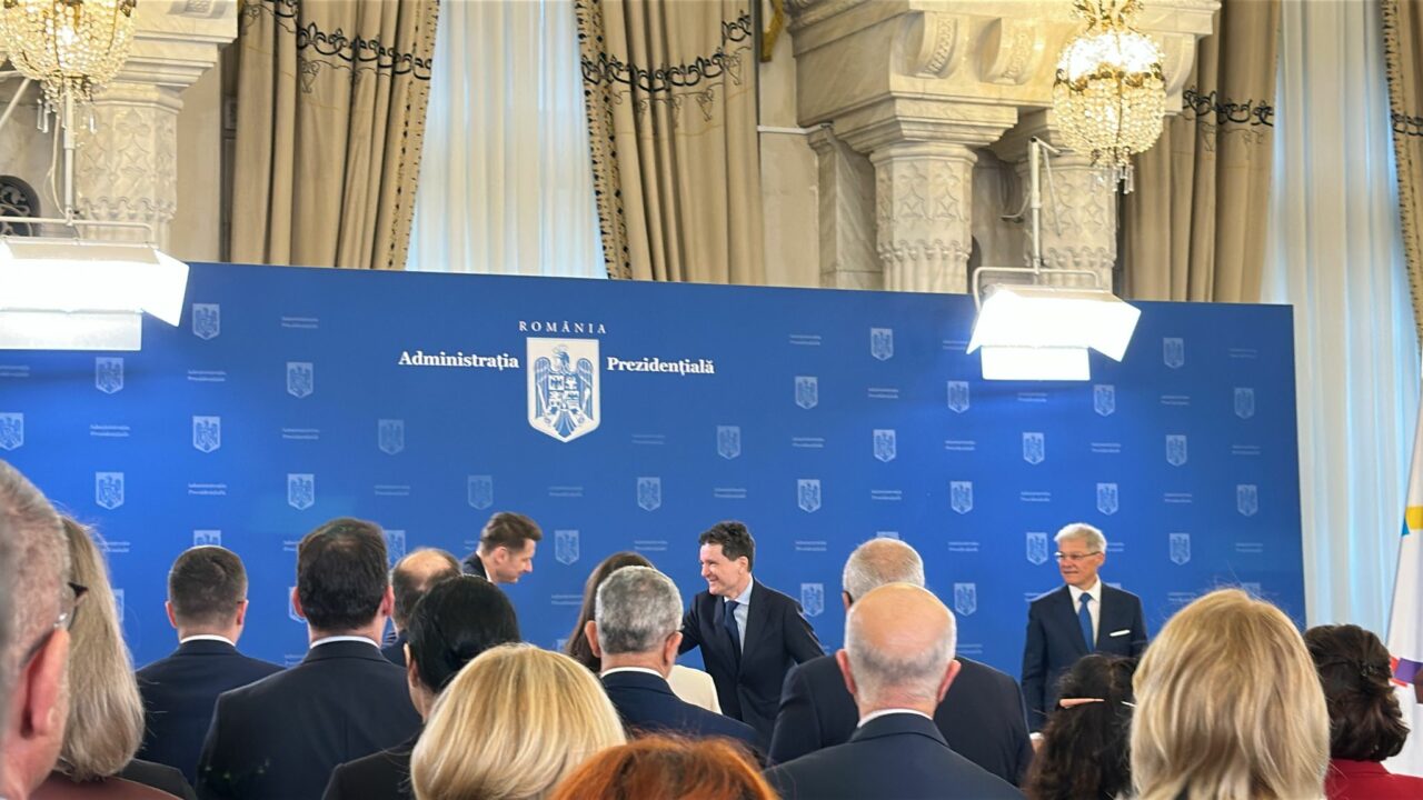 Nicușor Dan îl propune pe Dacian Cioloș ca secretar general al Organizației Internaționale a Franconiei