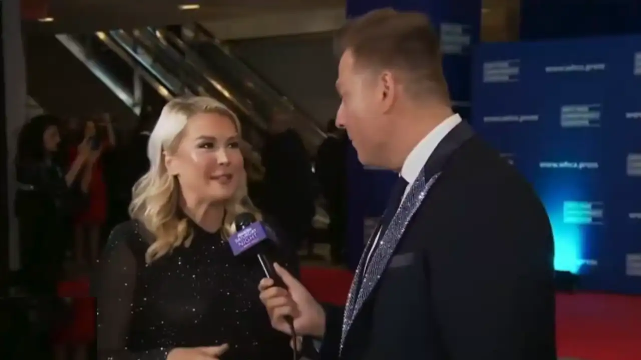 Declarația care a aprins teoriile conspirației. Purtătoarea de cuvânt a Casei Albe a spus, înaintea evenimentului, că „se vor trage focuri de armă în sală”