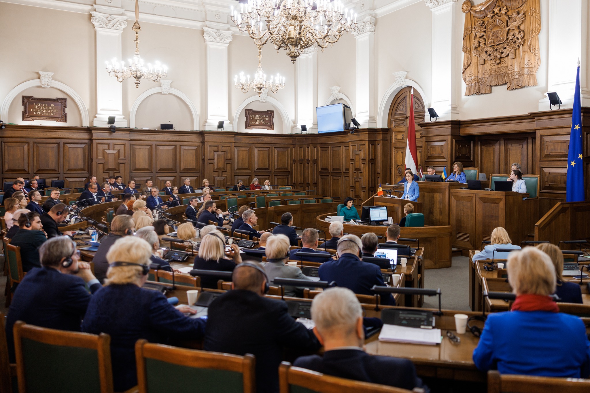 Maia Sandu a început discursul din Parlamentul Letoniei cu poezia „În limba ta”, de Grigore Vieru