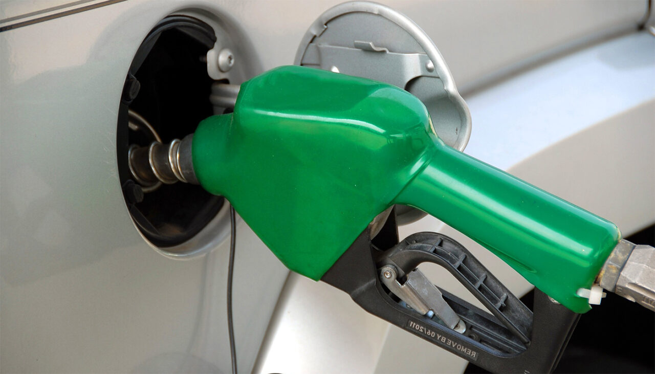 De unde știe pompa când rezervorul de benzină/motorină este plin, ca să se oprească. Ce este „efectul Venturi”