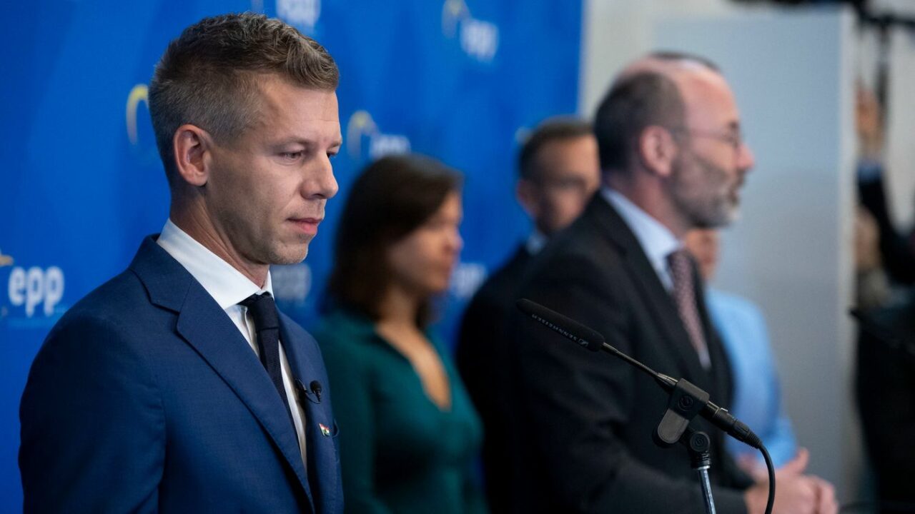 Noul lider al Ungariei, Péter Magyar, are interdicție să vorbească în numele PPE în Parlamentul European. Care sunt motivele
