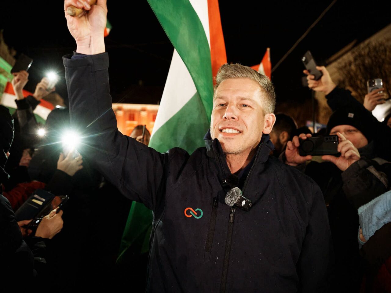 Cine este noul premier al Ungariei, Peter Magyar. În copilărie avea un poster cu Viktor Orbán pe perete și îi urmărea dezbaterile la televizor